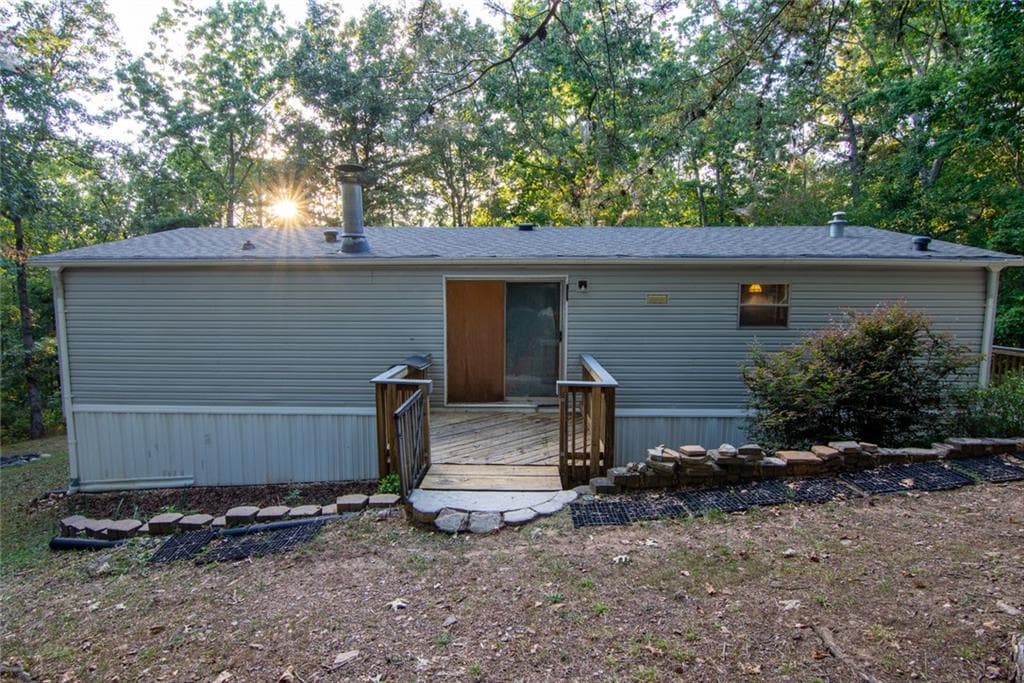 3 bedroom, 2 bathroom, 1,152 sq ft single family residence for sale at 81 Cherokee Trail, Ball Ground, GA 30107 — photo 5