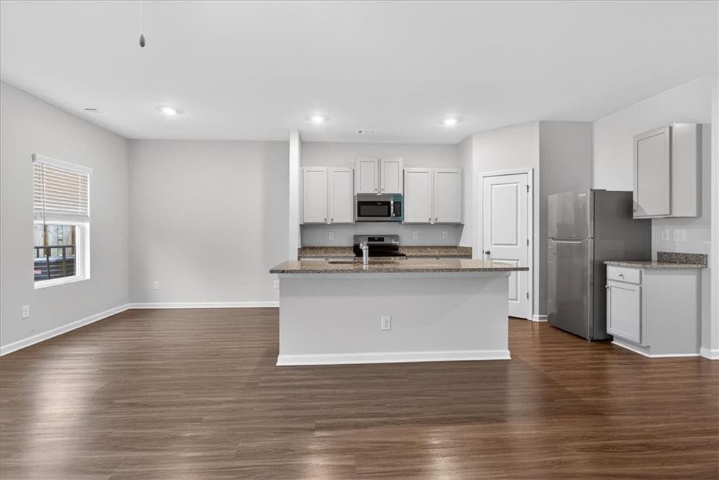 3 bedroom, 3 bathroom, 1,664 sq ft townhouse for sale at 142 Brexley Drive, Calhoun, GA 30701 — photo 9