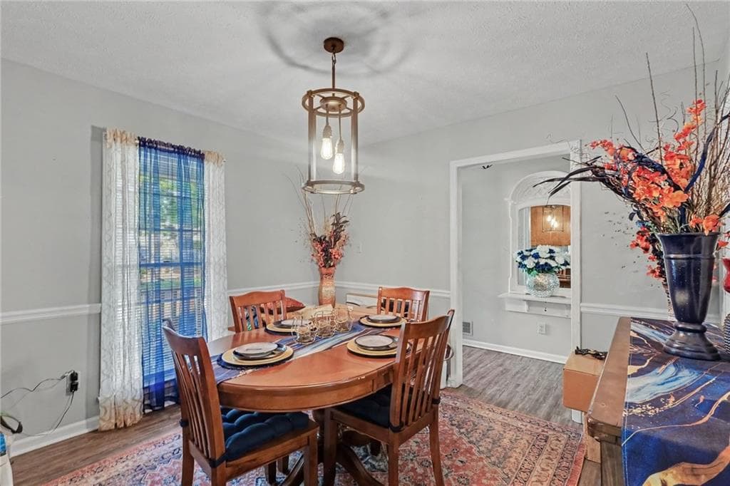 3 bedroom, 2 bathroom, 1,479 sq ft single family residence for sale at 1624 Carriage Hills Drive, Griffin, GA 30224 — photo 3