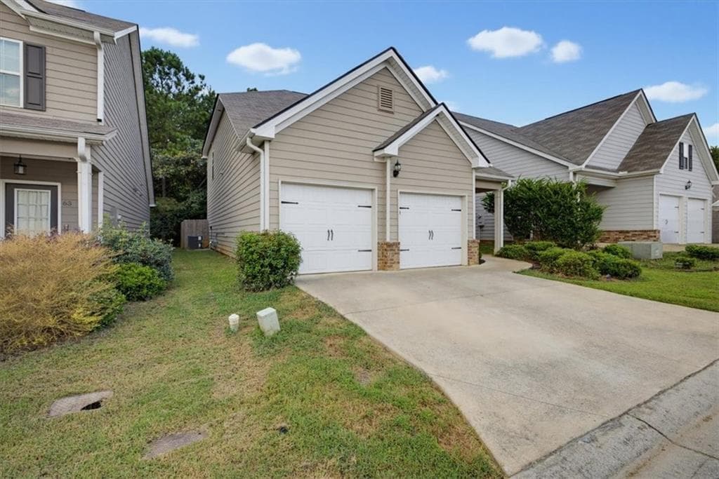 3 bedroom, 3 bathroom, 1,866 sq ft single family residence for sale at 65 Castlemoor Loop, Adairsville, GA 30103 — photo 3