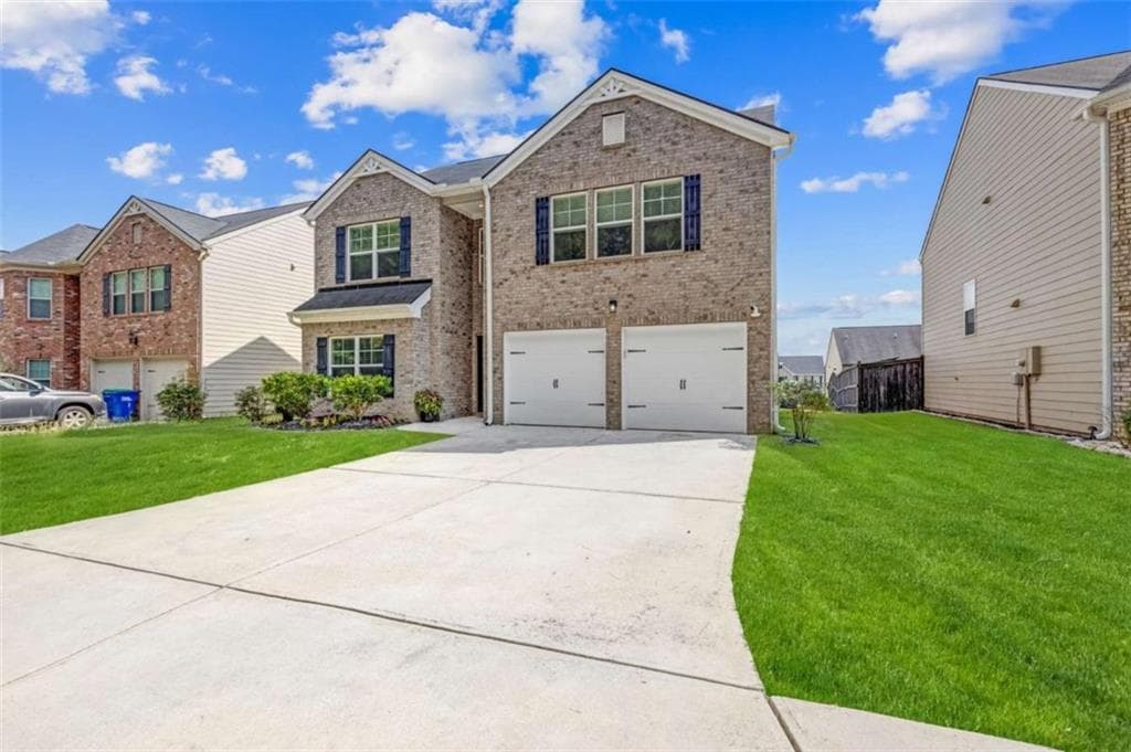 5 bedroom, 3 bathroom, 2,598 sq ft single family residence for sale at 6613 Beaver Creek Trail, Atlanta, GA 30349 — photo 2