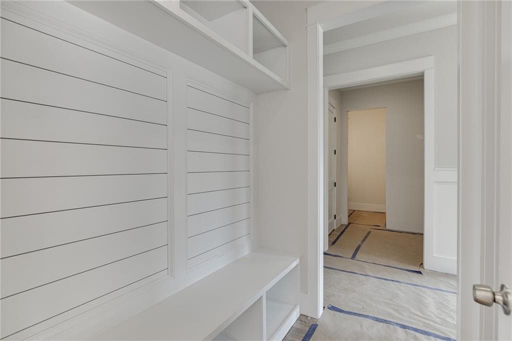 4 bedroom, 5 bathroom, 3,360 sq ft single family residence for sale at 11 Stonehedge Drive, Buford, GA 30518 — photo 8