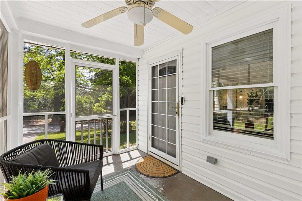 2 bedroom, 1 bathroom, 935 sq ft single family residence for sale at 1395 Dorothy Drive, Decatur, GA 30030 — photo 5