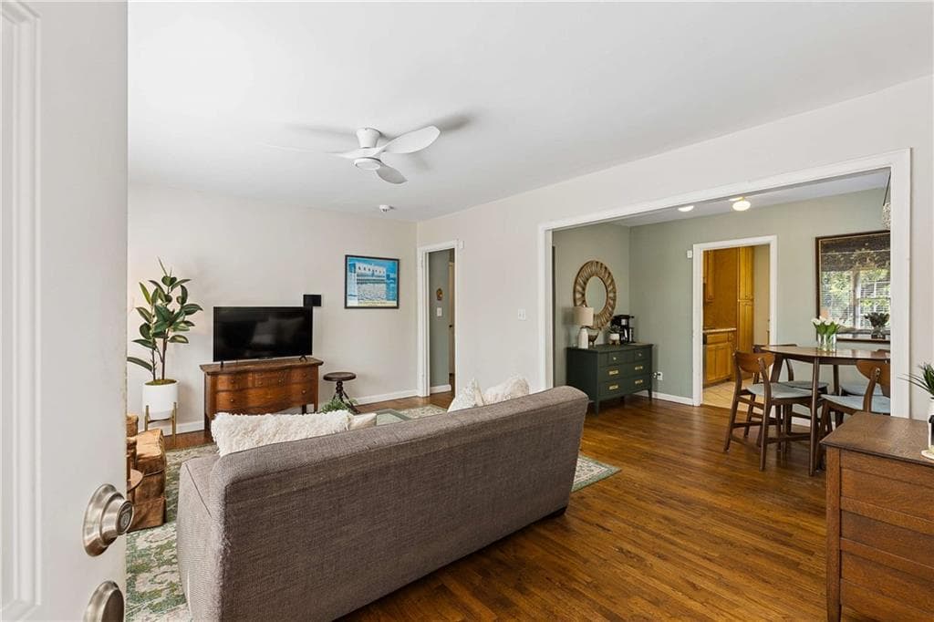 2 bedroom, 1 bathroom, 935 sq ft single family residence for sale at 1395 Dorothy Drive, Decatur, GA 30030 — photo 6
