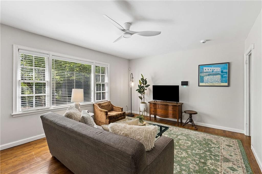 2 bedroom, 1 bathroom, 935 sq ft single family residence for sale at 1395 Dorothy Drive, Decatur, GA 30030 — photo 8