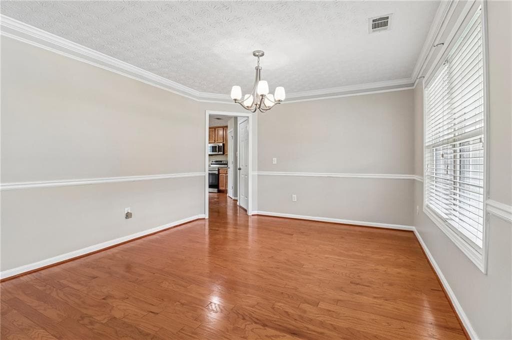 5 bedroom, 3 bathroom, 2,939 sq ft single family residence for sale at 2773 Saddle Horn Place, Snellville, GA 30039 — photo 7