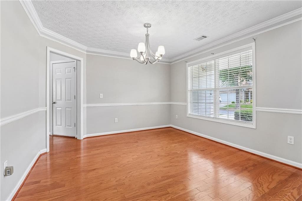 5 bedroom, 3 bathroom, 2,939 sq ft single family residence for sale at 2773 Saddle Horn Place, Snellville, GA 30039 — photo 8