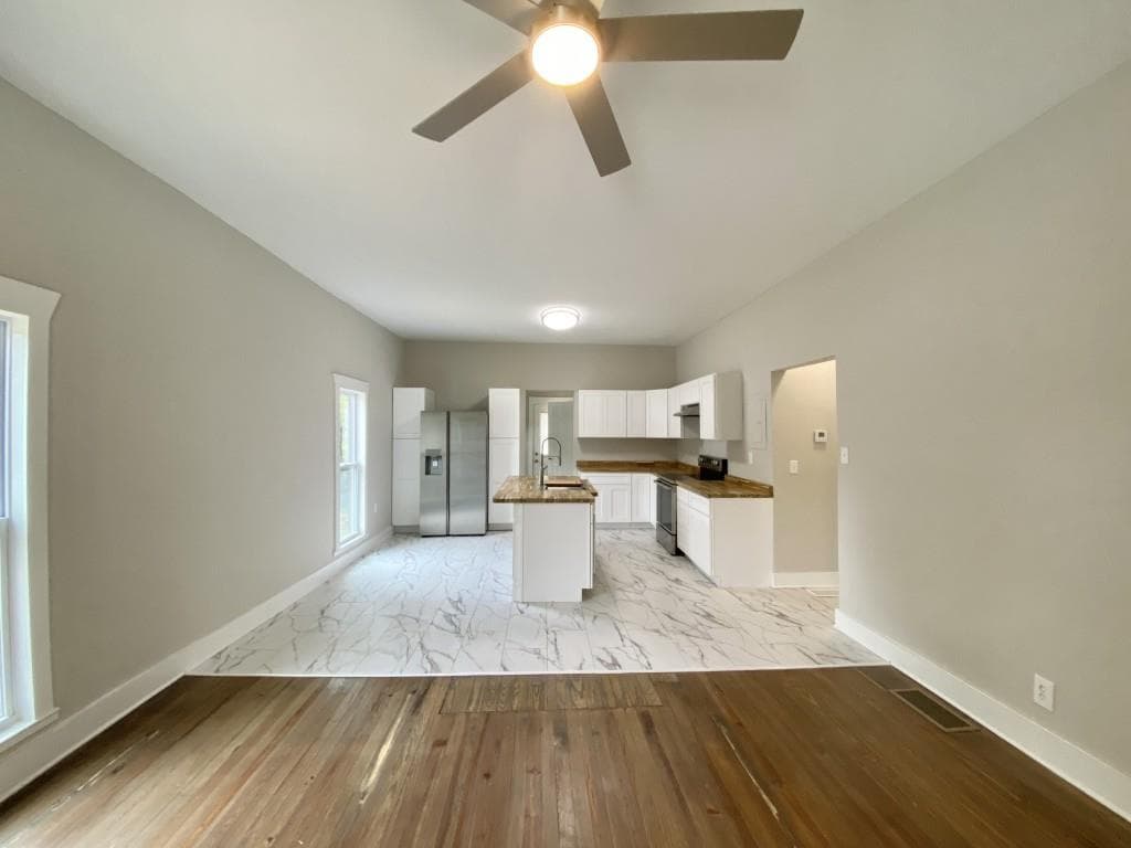 2 bedroom, 2 bathroom, 888 sq ft single family residence for sale at 702 Roosevelt Street, Monroe, GA 30656 — photo 9