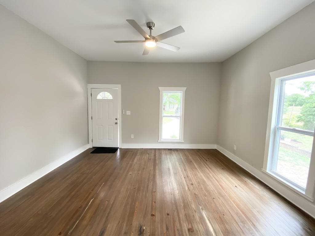 2 bedroom, 2 bathroom, 888 sq ft single family residence for sale at 702 Roosevelt Street, Monroe, GA 30656 — photo 10