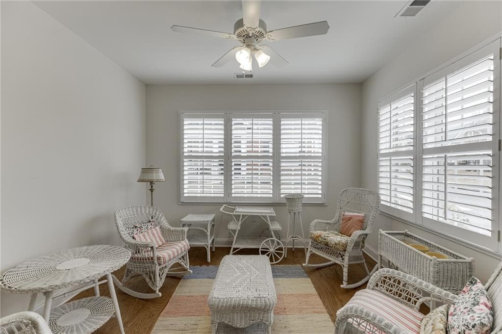 3 bedroom, 3 bathroom, 2,129 sq ft condominium for sale at 3765 Ridgehurst Lane, Buford, GA 30519 — photo 5