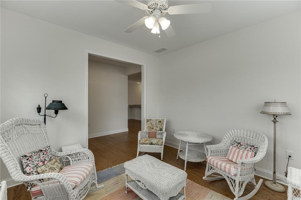 3 bedroom, 3 bathroom, 2,129 sq ft condominium for sale at 3765 Ridgehurst Lane, Buford, GA 30519 — photo 7