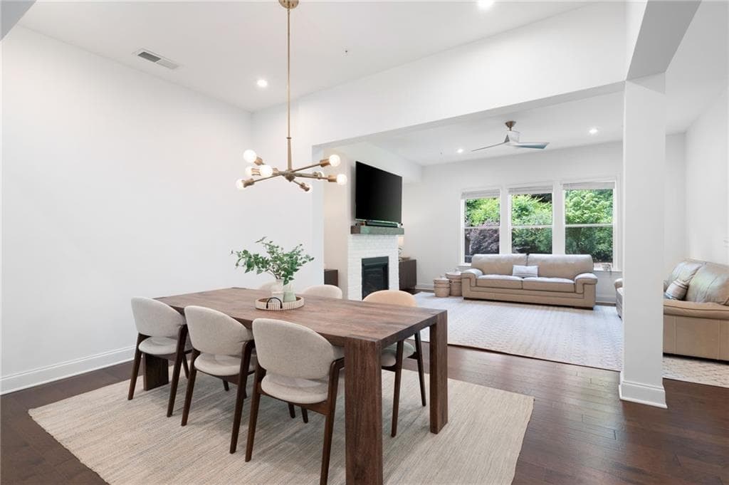 3 bedroom, 4 bathroom, 2,504 sq ft townhouse for sale at 203 Holden Way, Woodstock, GA 30189 — photo 5
