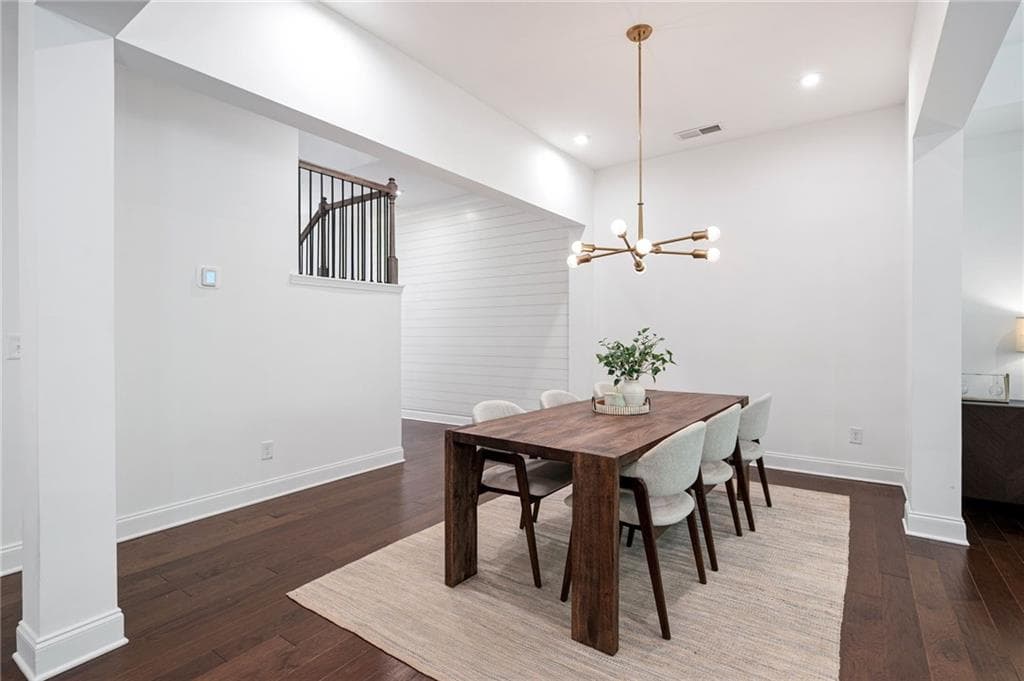 3 bedroom, 4 bathroom, 2,504 sq ft townhouse for sale at 203 Holden Way, Woodstock, GA 30189 — photo 6