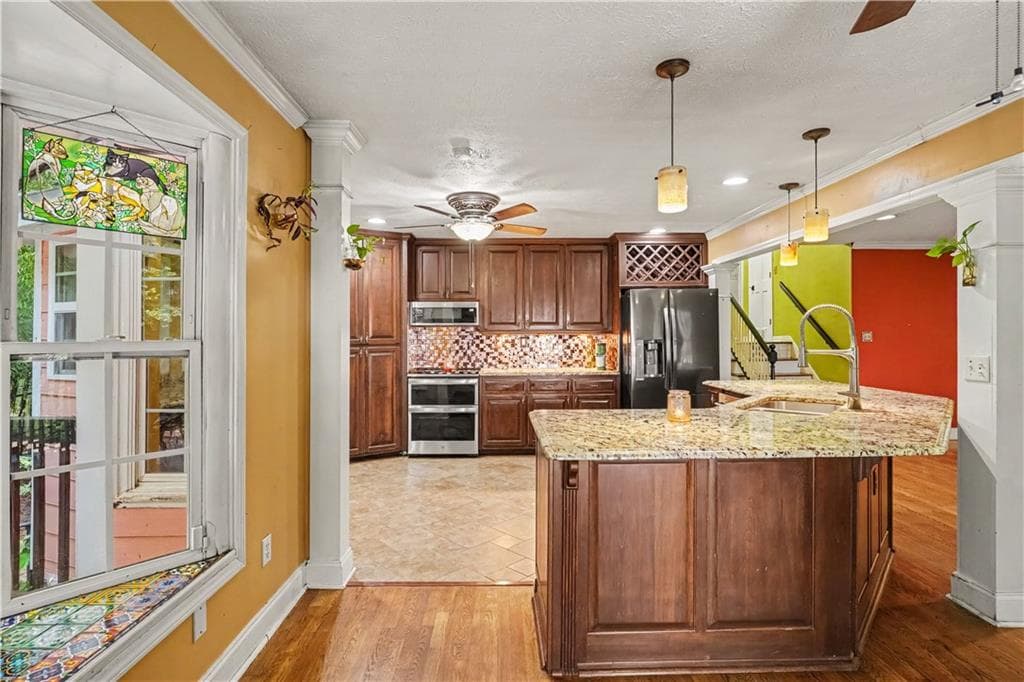 3 bedroom, 3 bathroom, 1,932 sq ft single family residence for sale at 1290 Moreland Road, Williamson, GA 30292 — photo 10