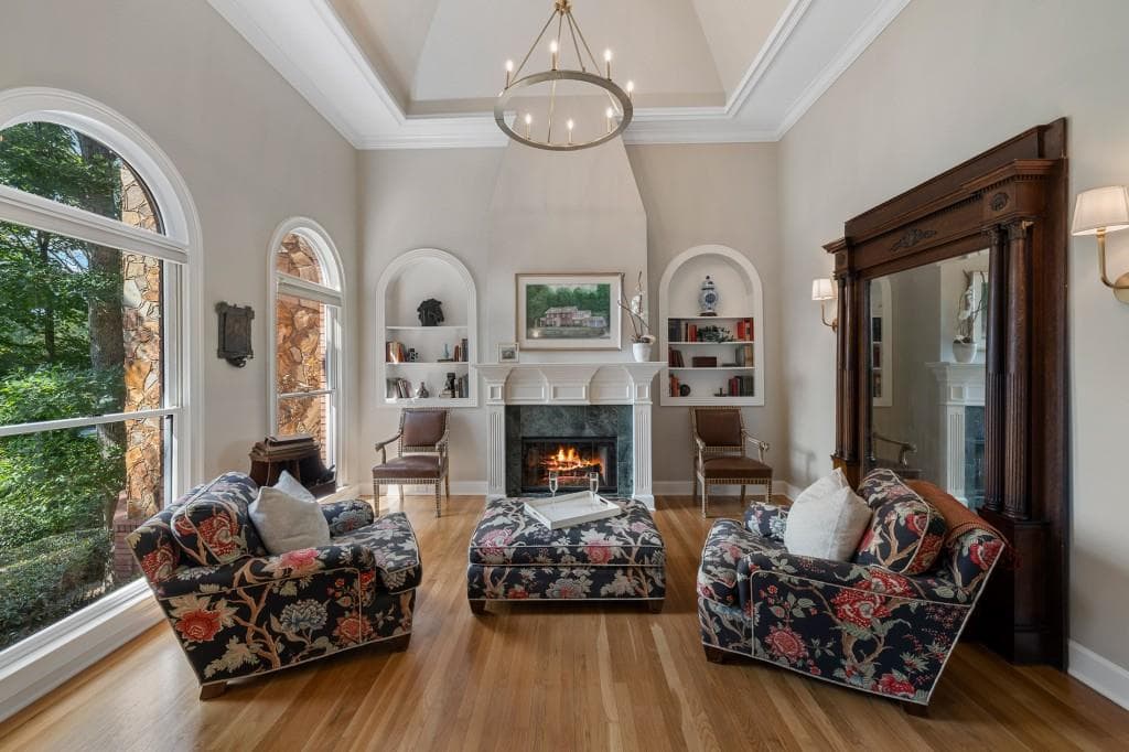 5 bedroom, 5 bathroom, 7,545 sq ft single family residence under contract at 620 Wynfield Court, Roswell, GA 30076 — photo 9