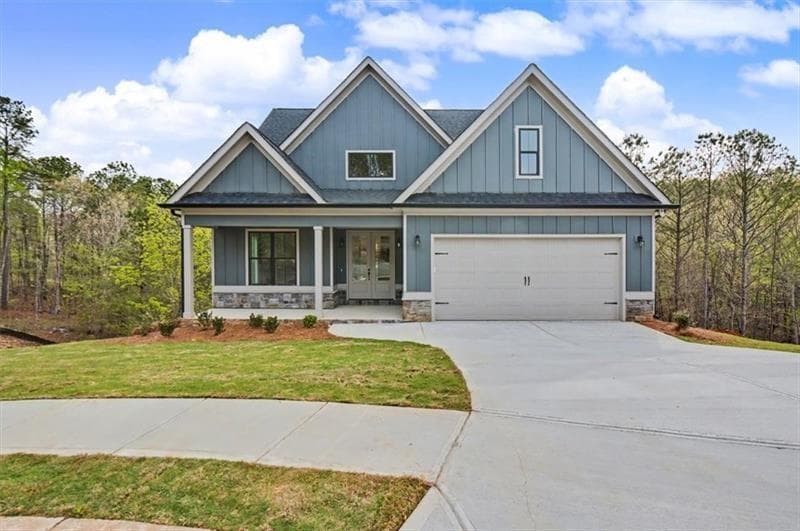 4 bedroom, 4 bathroom, 2,800 sq ft single family residence for sale at 16 Altar Rock Court, Cartersville, GA 30121 — photo 2