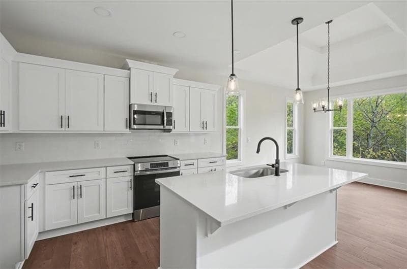 4 bedroom, 4 bathroom, 2,800 sq ft single family residence for sale at 16 Altar Rock Court, Cartersville, GA 30121 — photo 9