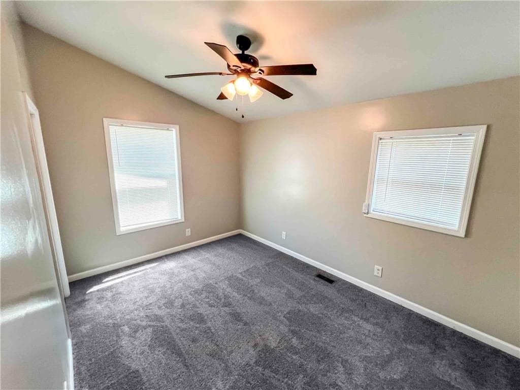 3 bedroom, 1 bathroom, 949 sq ft single family residence for rent at 18 Mockingbird Drive, Cartersville, GA 30120 for $1,699 a month — photo 7
