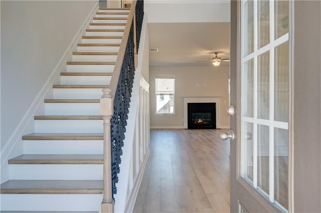 5 bedroom, 4 bathroom, 3,647 sq ft single family residence under contract at 1013 Linford Drive, Locust Grove, GA 30248 — photo 4