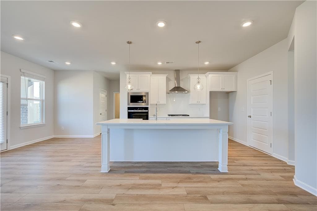 5 bedroom, 4 bathroom, 3,647 sq ft single family residence under contract at 1013 Linford Drive, Locust Grove, GA 30248 — photo 10