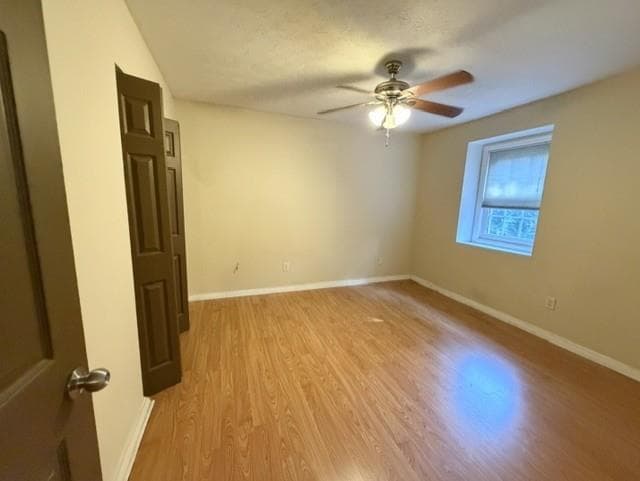 2 bedroom, 2 bathroom, 1,160 sq ft condominium for sale at 1085 New Haven Drive, Marietta, GA 30064 — photo 8