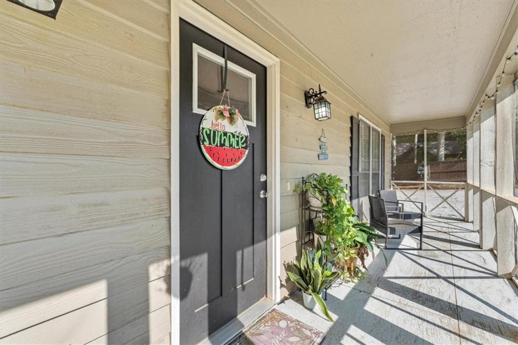 3 bedroom, 2 bathroom, 1,330 sq ft single family residence for sale at 39 Cheryl Drive, Carrollton, GA 30116 — photo 8