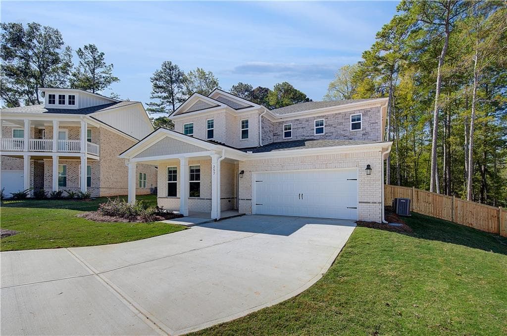 3 bedroom, 3 bathroom, 2,702 sq ft single family residence for sale at 167 Dalston Cove, Stockbridge, GA 30281 — photo 2