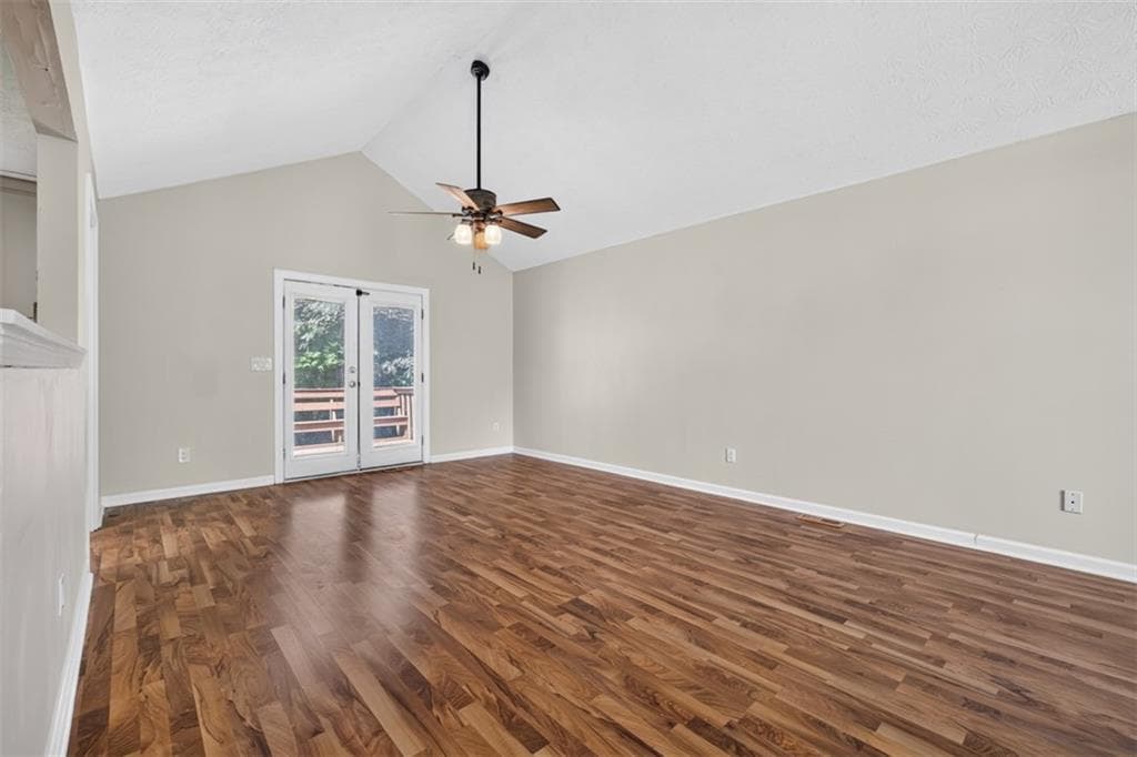 3 bedroom, 3 bathroom, 2,708 sq ft single family residence under contract at 398 Dacula Road, Dacula, GA 30019 — photo 9