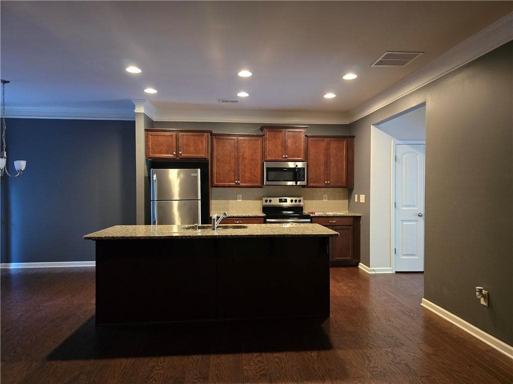 3 bedroom, 3 bathroom, 2,028 sq ft townhouse for rent at 259 Green Bridge Court, Lawrenceville, GA 30046 for $2,100 a month — photo 5