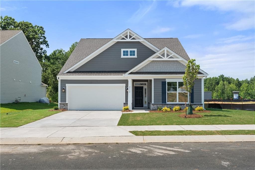 4 bedroom, 3 bathroom, 2,400 sq ft single family residence for sale at 4423 Zed Lane, Loganville, GA 30052