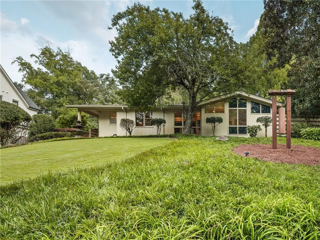 3 bedroom, 3 bathroom, 2,731 sq ft single family residence for sale at 1719 Barnesdale Way, Atlanta, GA 30309 — photo 2