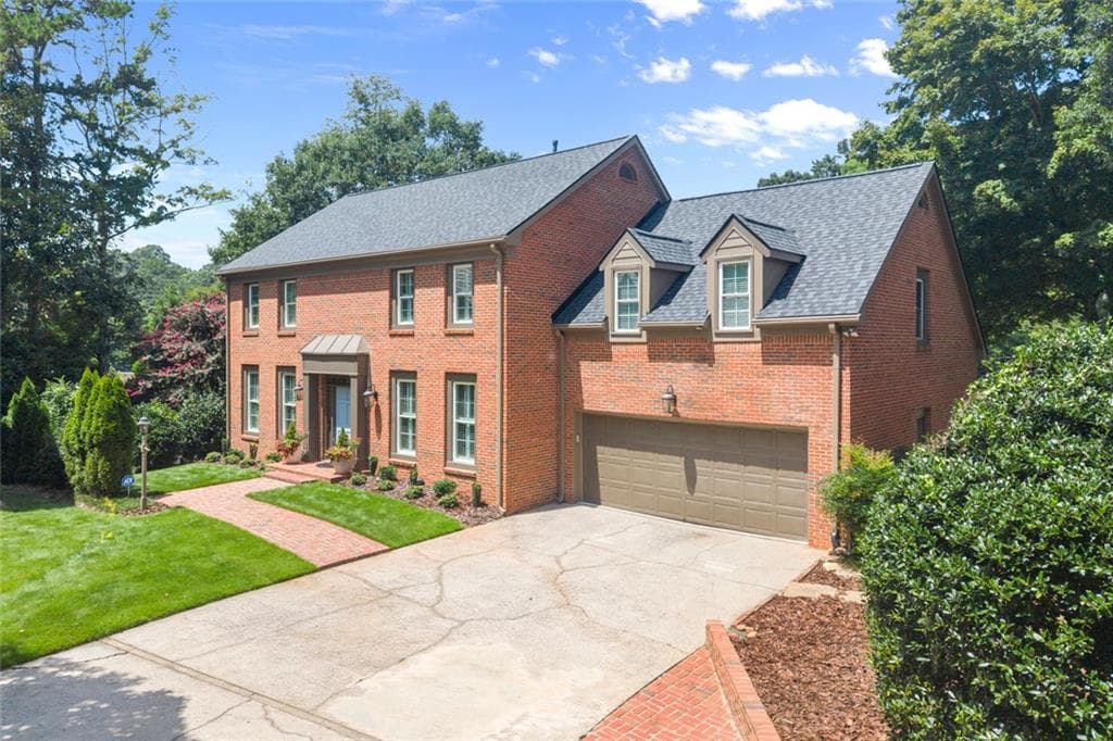 4 bedroom, 4 bathroom, 3,832 sq ft single family residence for sale at 255 Tenth Fairway, Roswell, GA 30076 — photo 6