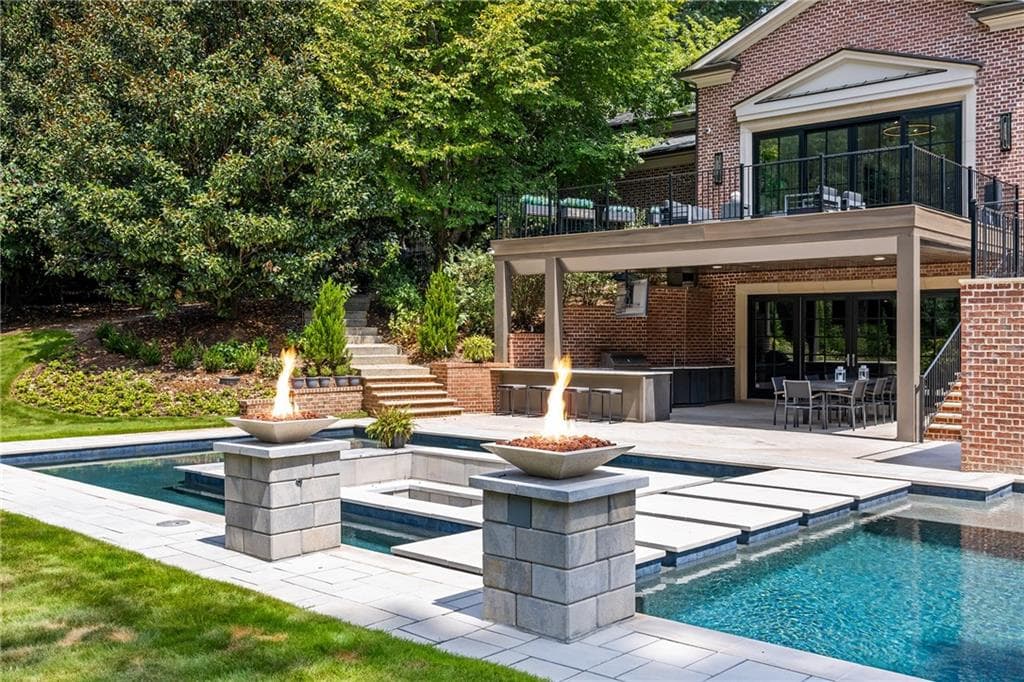 6 bedroom, 10 bathroom, 18,455 sq ft single family residence for sale at 3750 Tuxedo Road, Atlanta, GA 30305 — photo 4
