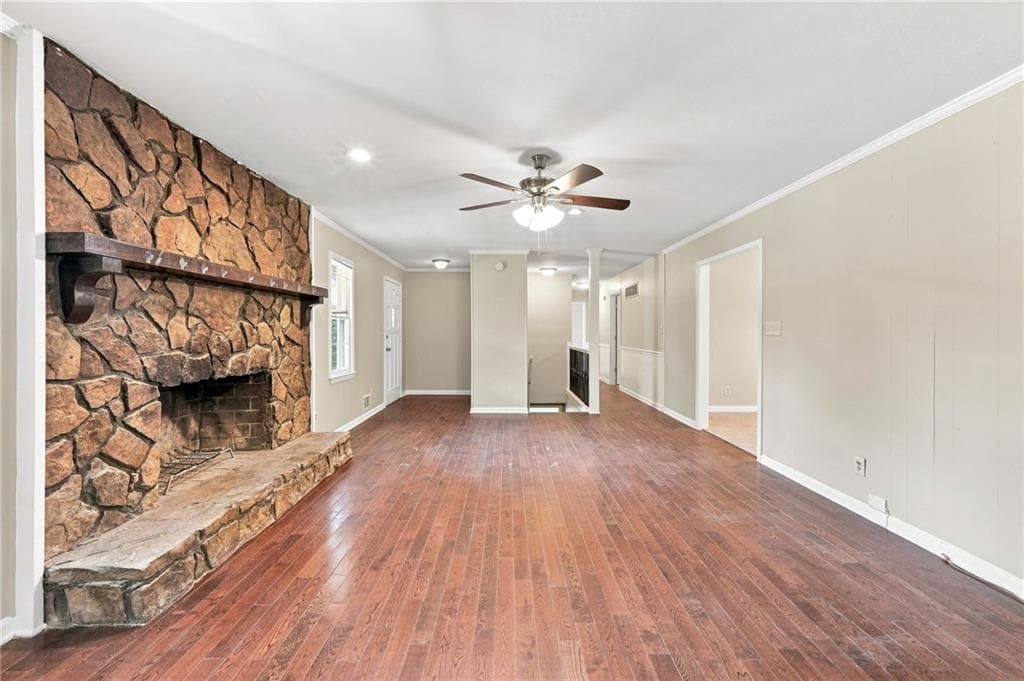 3 bedroom, 2 bathroom, 2,812 sq ft single family residence for sale at 6784 Galts Ferry Road, Acworth, GA 30102 — photo 4
