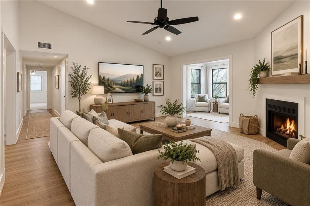 4 bedroom, 2 bathroom, 1,624 sq ft condominium for sale at 708 Parkaire Crossing, Marietta, GA 30068 — photo 1 of 40