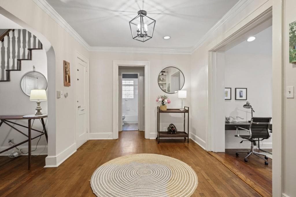 3 bedroom, 2 bathroom, 1,612 sq ft single family residence for sale at 843 Kings Court, Atlanta, GA 30306 — photo 7