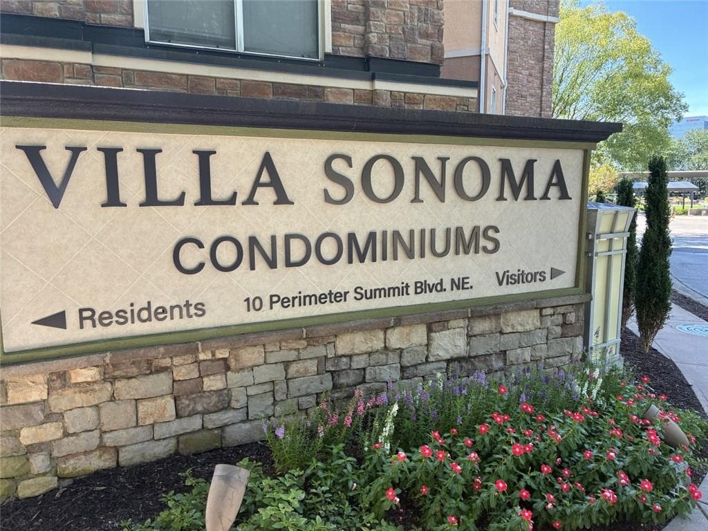 2 bedroom, 2 bathroom, 1,079 sq ft condominium for sale at 10 Perimeter Summit Boulevard 1408, Atlanta, GA 30319 — photo 3