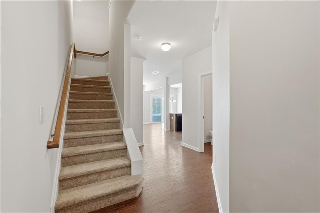 3 bedroom, 3 bathroom, 1,671 sq ft townhouse for sale at 1250 Rubble Road, Cumming, GA 30040 — photo 5