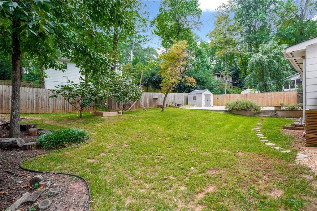 4 bedroom, 3 bathroom, 2,290 sq ft single family residence for rent at 4089 Longview Drive, Atlanta, GA 30341 for $2,850 a month — photo 2