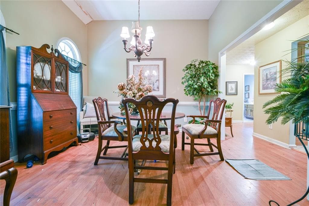 3 bedroom, 2 bathroom, 2,143 sq ft single family residence for sale at 1371 Pickett Bridge Road, Covington, GA 30016 — photo 5