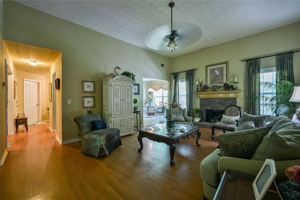3 bedroom, 2 bathroom, 2,143 sq ft single family residence for sale at 1371 Pickett Bridge Road, Covington, GA 30016 — photo 8