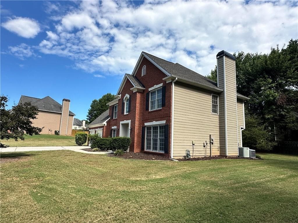 4 bedroom, 3 bathroom, 2,712 sq ft single family residence for sale at 187 Hunters Trail, Dallas, GA 30157 — photo 4