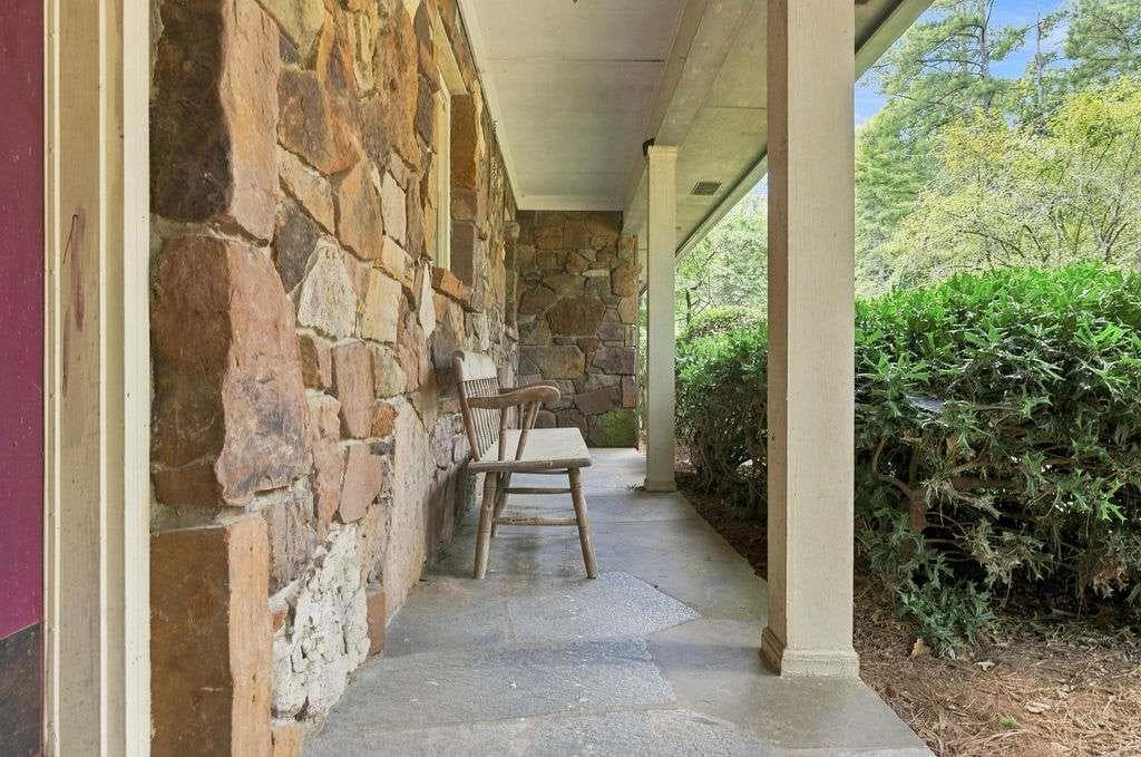 4 bedroom, 3 bathroom, 1,711 sq ft single family residence for sale at 23 Saddle Mountain Road, Rome, GA 30161 — photo 5