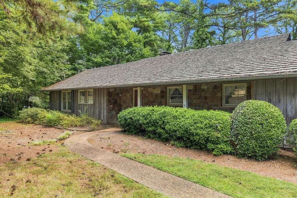 4 bedroom, 3 bathroom, 1,711 sq ft single family residence for sale at 23 Saddle Mountain Road, Rome, GA 30161 — photo 6