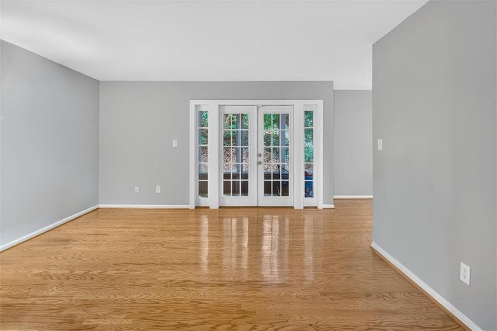 2 bedroom, 2 bathroom, 1,060 sq ft condominium for sale at 1445 Monroe Drive 20F, Atlanta, GA 30324 — photo 6