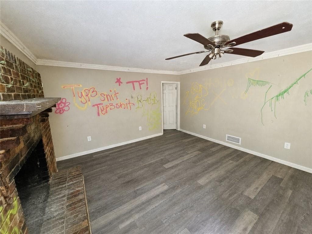 3 bedroom, 2 bathroom, 1,453 sq ft single family residence for sale at 524 Sawmill Road, Hampton, GA 30228 — photo 3