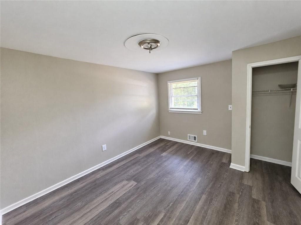 3 bedroom, 2 bathroom, 1,453 sq ft single family residence for sale at 524 Sawmill Road, Hampton, GA 30228 — photo 9