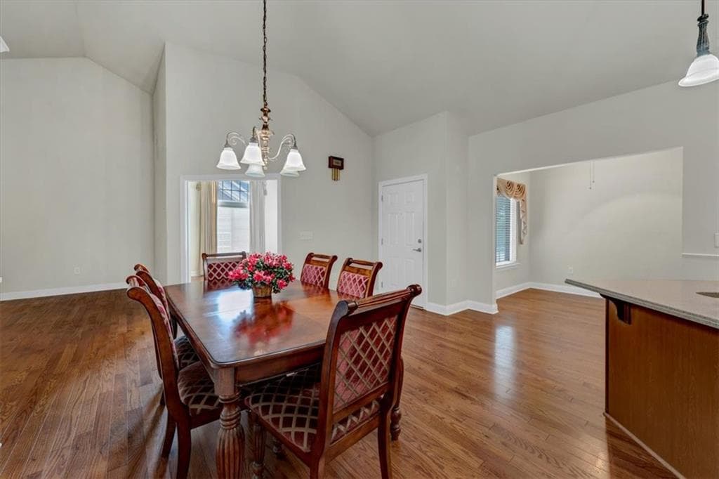 3 bedroom, 2 bathroom, 1,927 sq ft condominium for sale at 1001 Haven Circle, Douglasville, GA 30135 — photo 9