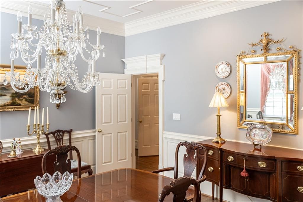 6 bedroom, 7 bathroom, 10,000 sq ft single family residence for sale at 1696 West Wesley Road, Atlanta, GA 30327 — photo 8