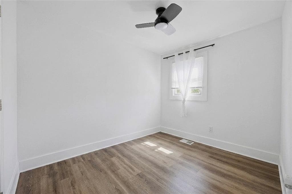 3 bedroom, 2 bathroom, 896 sq ft single family residence for sale at 340 Lee Street, Forest Park, GA 30297 — photo 8